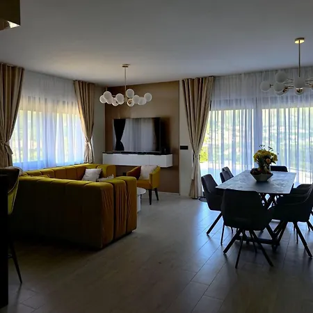 Golden Grain - Four Bedroom 别墅