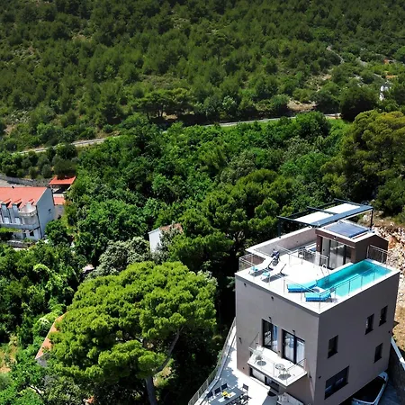 Golden Grain - Four Bedroom *