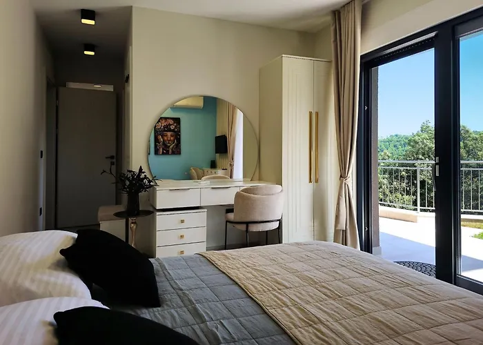Golden Grain - Four Bedroom Villa