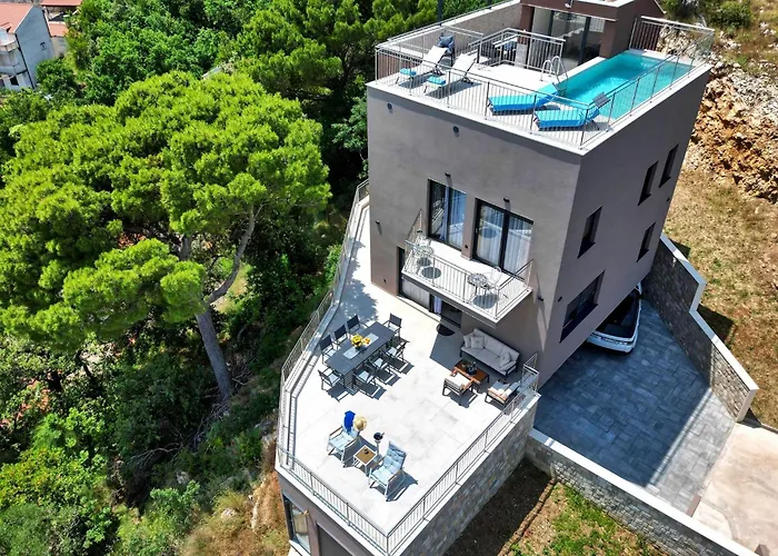 Golden Grain - Four Bedroom