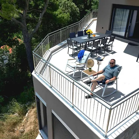 Golden Grain - Four Bedroom וילה Cibaca