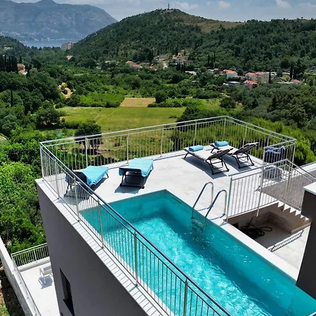 Golden Grain - Four Bedroom Villa